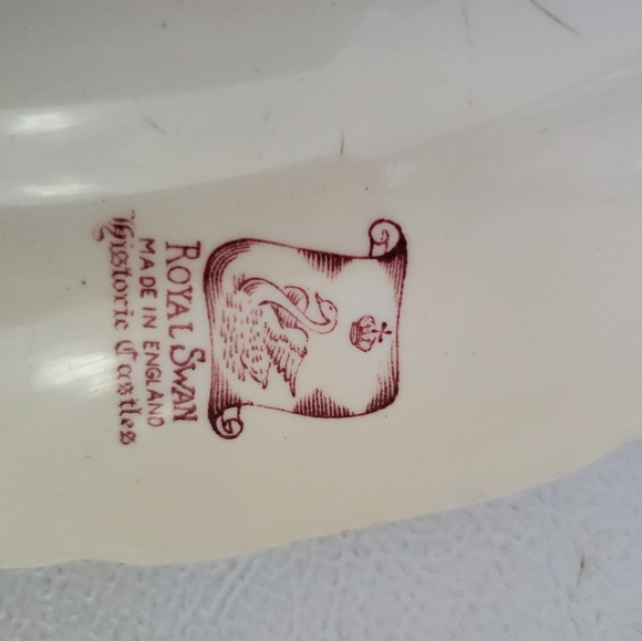 Two Royal Swan Trays - Picture 9 of 10